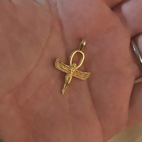 Gorgeous Awe inspired Ankh of Isis Pendant - Picture 3 of 5